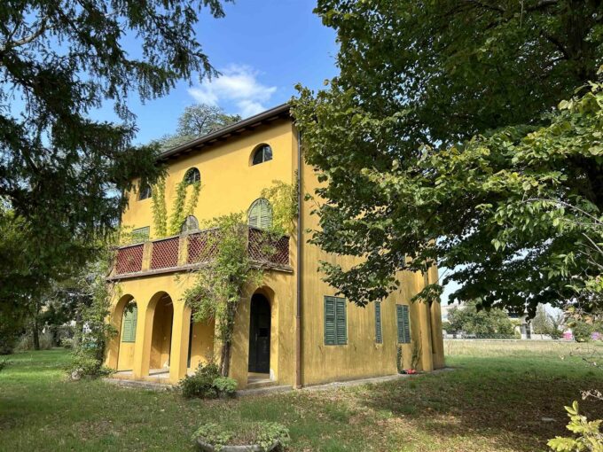 Tenuta-Complesso via Roma